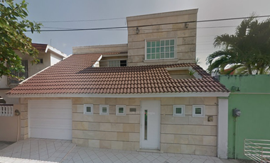 CASA EN VENTA EN EXCELENTE UBICACIÓN EN VERACRUZ !!!