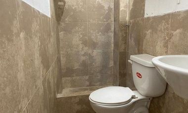 RENTA DE CUARTO CON BAÑO COMPLETO Y SERV. BASICOS