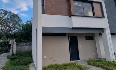 Casa en renta en Fracc. Cumbres, Boca del Río Ver.