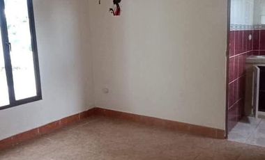 Renta linda casa al ingreso de Cotacachi