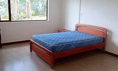 Renta linda casa al ingreso de Cotacachi