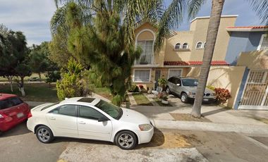 C. San Felipe 987, Residencial del Valle, 42100 Zapopan, Jal.