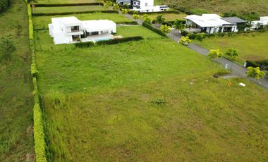 EN VENTA LOTE EN CERRITOS EN CONDOMINIO