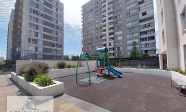 Dpto. 2 Dorm / 2 Baños / 1 Est. Calle Fernandez Albano, La Cisterna.-