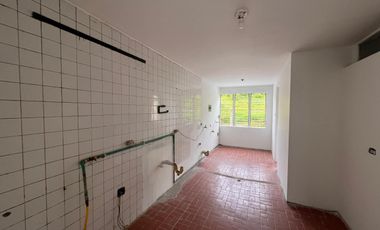Venta Apartamento para Remodelar Colseguros - Manizales