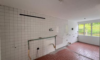 Venta Apartamento para Remodelar Colseguros - Manizales