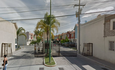 Casa en Remate Bancario en Cto. Panama, Panama, San Francisco del Rincon, Gto. (65% debajo de su valor comercial, solo recurso propio)