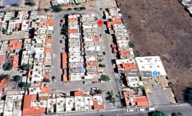 Casa en Remate Bancario en Cto. Panama, Panama, San Francisco del Rincon, Gto. (65% debajo de su valor comercial, solo recurso propio)