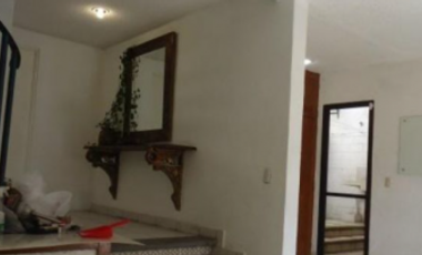 RENTO CASA EN CUERNAVACA EN PRIVADA ZONA FRESCA