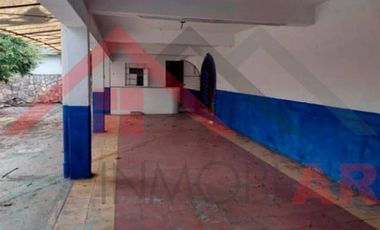 EN VENTA CASA EXCELENTE UBICACIÓN EN CÓRDOBA CENTRO