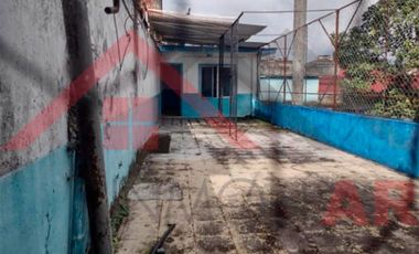 EN VENTA CASA EXCELENTE UBICACIÓN EN CÓRDOBA CENTRO