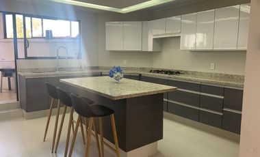 Departamento en venta con jardín y vigilancia 24hrs
