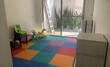 Departamento en venta con jardín y vigilancia 24hrs