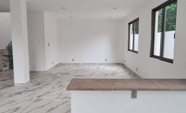 Hermosa casa en RENTA