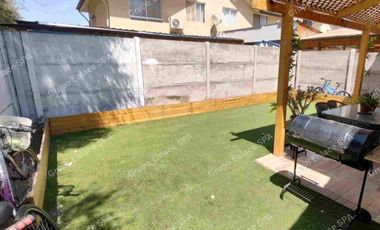 Arriendo casa Laguna norte