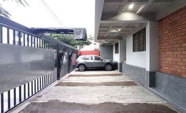 Dpto. en Alq. Tipo Casita en Urb. Residencial Higuereta Surco 3 dorm. A.C. 155 mt. $950