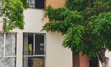 VENDO CASA EN PASEOS DE XOCHITEPEC MORELOS
