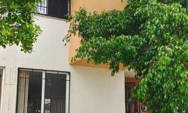 VENDO CASA EN PASEOS DE XOCHITEPEC MORELOS