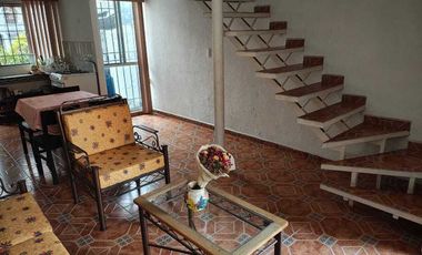 VENDO CASA EN PASEOS DE XOCHITEPEC MORELOS