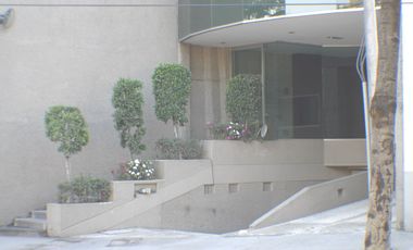 Oficinas en Renta con Excelente Ubicación sobre Avenida Constituyentes