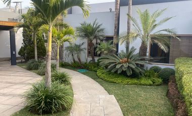 Venta de hermosa casa en La Planicie
