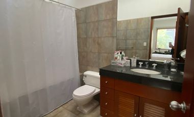 Venta de hermosa casa en La Planicie