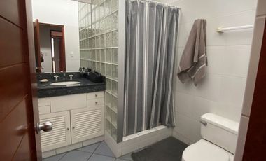 Venta de hermosa casa en La Planicie