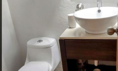 Venta de Casa Residencial la Querencia con ampliaciones, precio de oportunidad