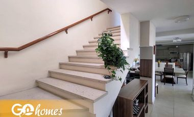 Casa en venta en Tequisquiapan, Terreno de 446 m2, bien ubicada