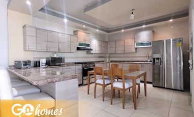 Casa en venta en Tequisquiapan, Terreno de 446 m2, bien ubicada