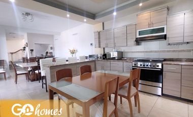 Casa en venta en Tequisquiapan, Terreno de 446 m2, bien ubicada