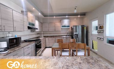 Casa en venta en Tequisquiapan, Terreno de 446 m2, bien ubicada