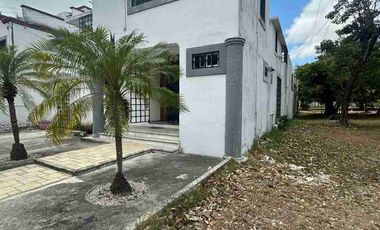 RENTO CASA POR AV BONAMPAK