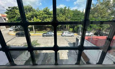 RENTO CASA POR AV BONAMPAK