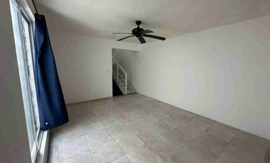 RENTO CASA POR AV BONAMPAK