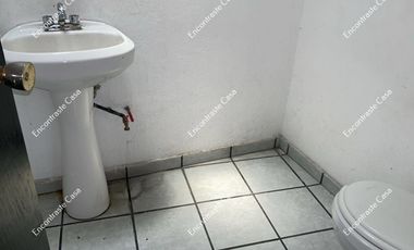 EN RENTA, AMPLIO LOCAL, CERCA DE AURRERA.