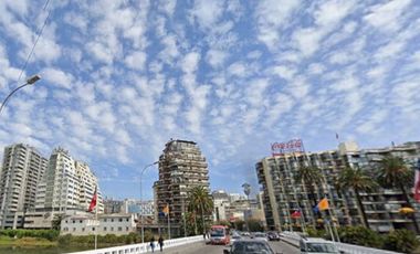 $700.000 ARRIENDO DEPTO AMOBLADO AÑO CORRIDO 2D 1B  MAS GASTO COMÚN PLENO CENTRO DE VIÑA DEL MAR