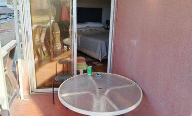 $700.000 ARRIENDO DEPTO AMOBLADO AÑO CORRIDO 2D 1B  MAS GASTO COMÚN PLENO CENTRO DE VIÑA DEL MAR