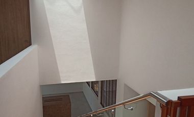 CASA EN VENTA EN CLUB DE GOLF LA LOMA CON ROOF GARDEN Y JACUZZI