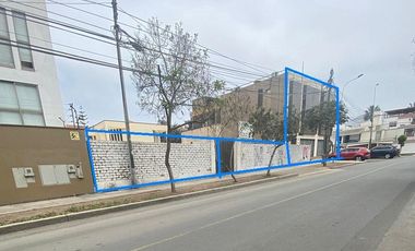 Ocasión Terreno + Edificio en Esquina - Surco Monterrico
