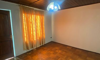 VENDO hermosa y cómoda  casa en Independencia