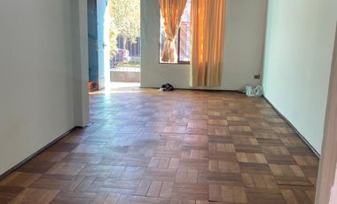 VENDO hermosa y cómoda  casa en Independencia