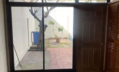 VENDO hermosa y cómoda  casa en Independencia