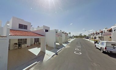 Casa en venta en Paseo de La Castellana, La Toscana, Playa del Carmen, Q.R. GD