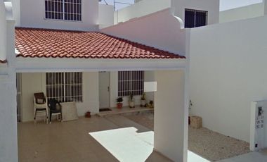 Casa en venta en Paseo de La Castellana, La Toscana, Playa del Carmen, Q.R. GD