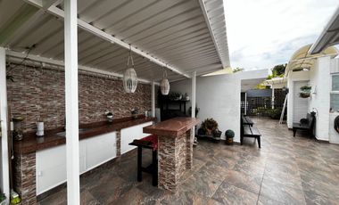 CASA  EN VENTA  1 NIVEL  EL  CASTILLO JAMUNDI