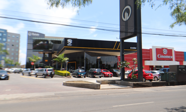 LOCAL EN RENTA PLAZA FORUM CENTER, BLVD. MARIANO ESCOBEDO