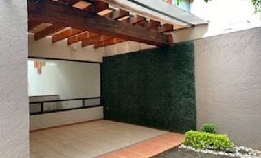 CASA EN RENTA EN BOSQUES DE ANGELÓPOLIS, 3 RECÁMARAS CON BAÑO, LA MEJOR UBICACIÓN, PUEBLA