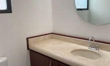 CASA EN RENTA EN BOSQUES DE ANGELÓPOLIS, 3 RECÁMARAS CON BAÑO, LA MEJOR UBICACIÓN, PUEBLA