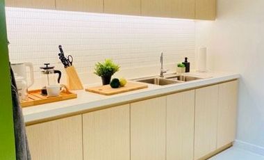 Pre-Selling 2BR Condo in Mergent Residences – Prime Poblacion Makati Location!